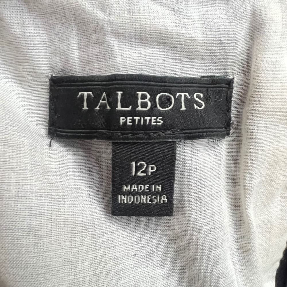 Talbots Eyelet Lace Dress Womens 12P Fit & Flare Cap Sleeve Black LBD Classic - Picture 3 of 15